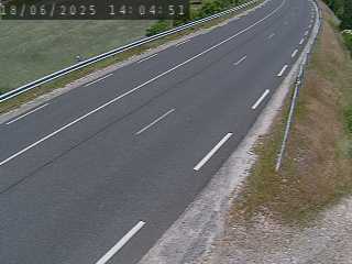 <h2>Webcam routière du col de Fix-Saint-Geneys en Haute-Loire, sur la N102 à 1000 mètres d'altitude</h2>