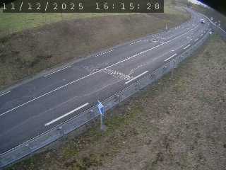 <h2>Webcam routière au niveau de Fix-Saint-Geneys en Haute-Loire, sur la N102 à 1075 mètres d'altitude</h2>