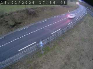 Webcam routière au niveau de Fix-Saint-Geneys en Haute-Loire, sur la N102 à 1075 mètres d'altitude