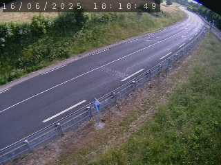 Webcam routière au niveau de Fix-Saint-Geneys en Haute-Loire, sur la N102 à 1075 mètres d'altitude