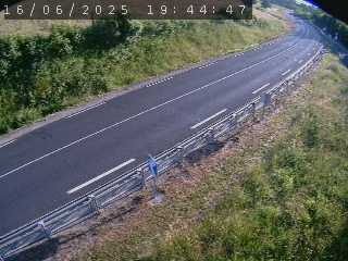 Webcam routière au niveau de Fix-Saint-Geneys en Haute-Loire, sur la N102 à 1075 mètres d'altitude