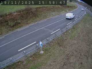 Webcam routière au niveau de Fix-Saint-Geneys en Haute-Loire, sur la N102 à 1075 mètres d'altitude