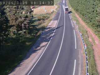 Webcam routière au niveau du lieu-dit de Peyrebeille dans la commune de Lanarce en Ardèche à 1282 mètres d'altitude