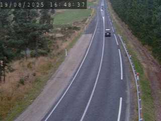 Webcam routière au niveau du lieu-dit de Peyrebeille dans la commune de Lanarce en Ardèche à 1282 mètres d'altitude