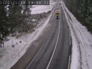 <h2>Webcam routière au niveau du lieu-dit de Peyrebeille dans la commune de Lanarce en Ardèche à 1282 mètres d'altitude</h2>