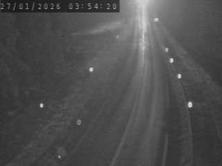 Webcam routière au niveau du lieu-dit de Peyrebeille dans la commune de Lanarce en Ardèche à 1282 mètres d'altitude